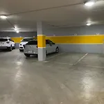 Nemis In The Centre Of Four Free Parking *