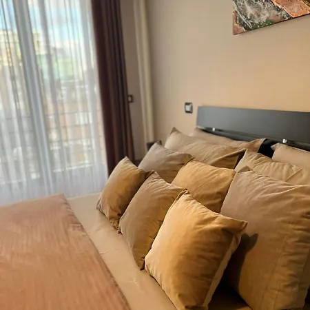 Nemis In The Centre Of Four Free Parking * Tirana