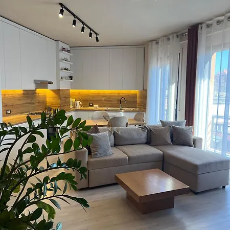 Nemis In The Centre Of Four Free Parking Apartment *