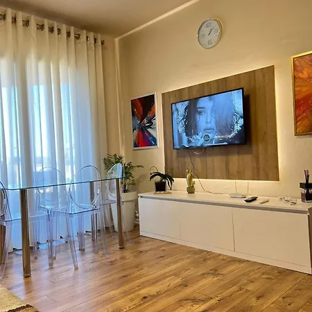 Nemis In The Centre Of Four Free Parking Apartment Tirana