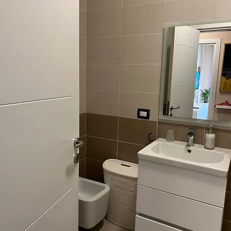 Apartment Nemis In The Centre Of Four Free Parking Tirana