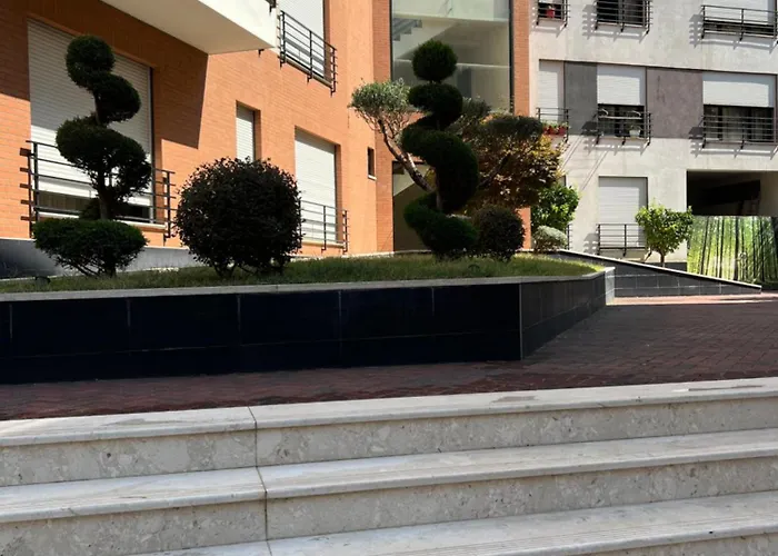 Lejlighed Nemis In The Centre Of Four Free Parking Tirana
